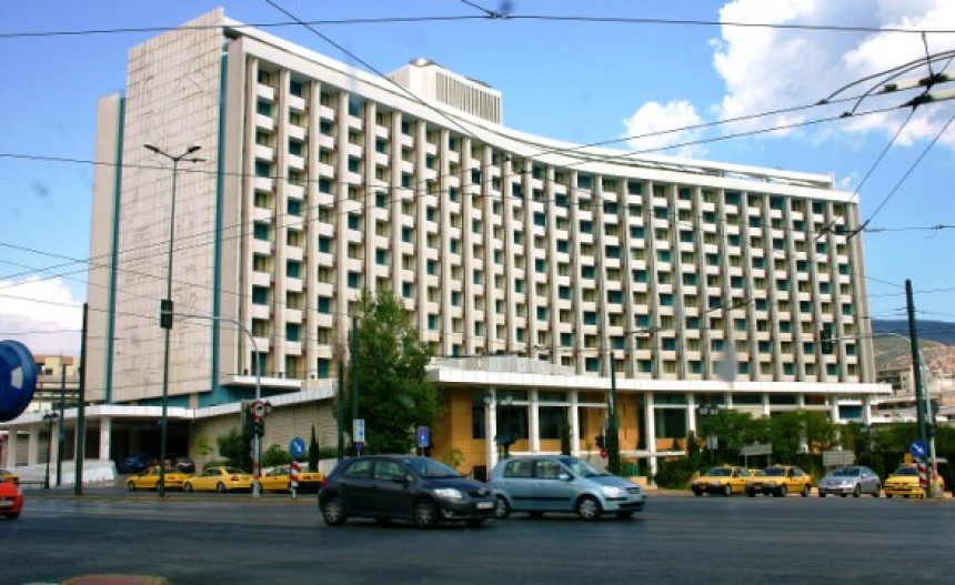 Πωλείται το ιστορικό ξενοδοχείο Hilton της Αθήνας από την Alpha Bank. Η τιμή του υπολογίζεται να ξεπεράσει τα 150 εκατομμύρια ευρώ