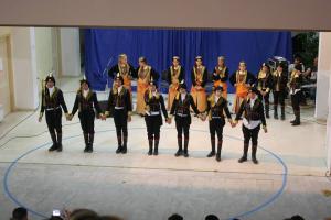 Πόρος: Επιτυχία στην Βραδιά Παραδοσιακών Χορών του Πολιτιστικού Συλλόγου Πάστρας &quot;Το Παλιόκαστρο&quot;