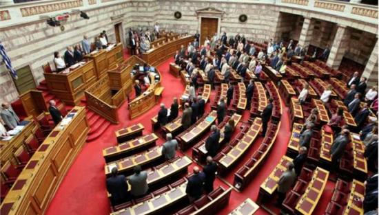 Άρση ασυλίας για τους έξι βουλευτές της Χρυσής Αυγής αποφάσισε η Βουλή
