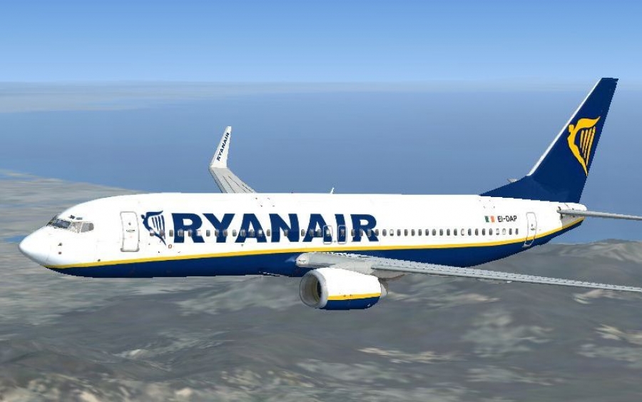 «Τρελάθηκε» η Ryanair: Ανακοίνωσε πτήσεις από 4€ (λίστα)