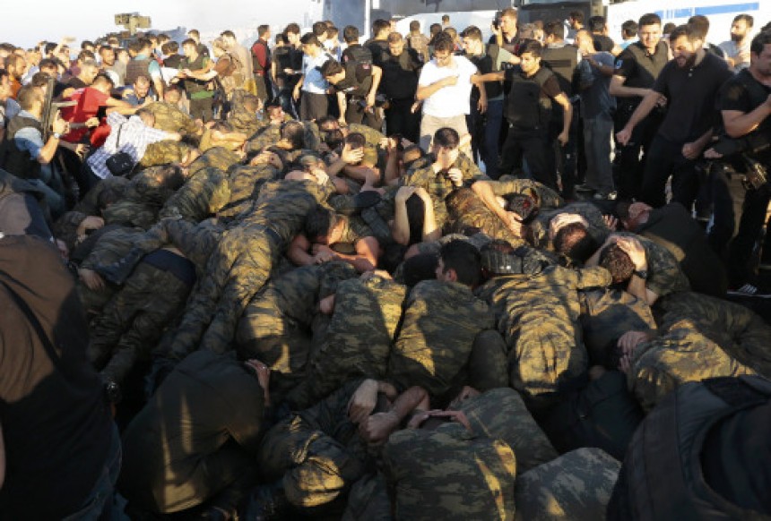Πραξικόπημα στην Τουρκία: Μαρτυρία στρατιώτη: Δεν ξέραμε τίποτα – Μας είπαν πως ήταν άσκηση!