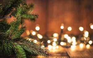 Ανάβει την Κυριακή το Xριστουγεννιάτικο δέντρο στον Πόρο