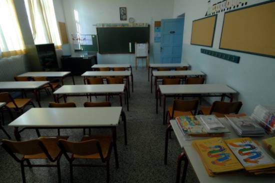 Σοκ! Καθηγητής έβαζε κρυφές κάμερες στην αίθουσα – Yλικό παιδικής πορνογραφίας “γυρισμένο” σε ελληνικό σχολείο!