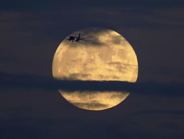 «Ματωμένο» φεγγάρι σήμερα στον ουρανό