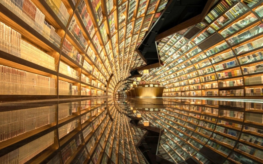 Το πιο φουτουριστικό βιβλιοπωλείο στον κόσμο ρέει σαν... ποταμός