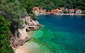 Τα πιο ήσυχα ελληνικά νησιά για χαλαρές διακοπές