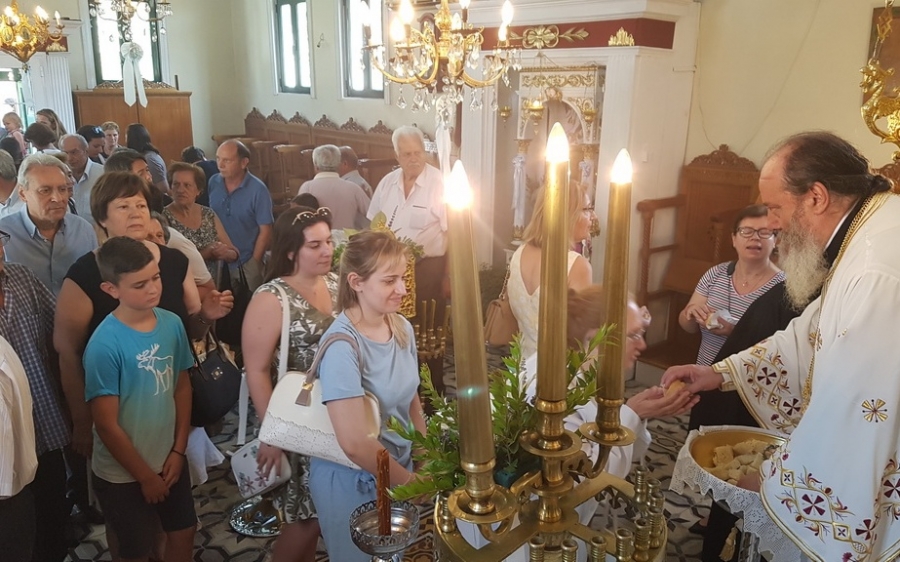 Η εορτή του Αγίου Προκοπίου στα Καμπιτσάτα (εικόνες)