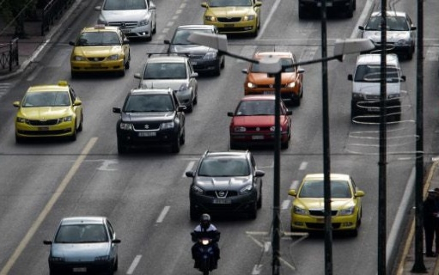 ΑΑΔΕ: Ξεκινά ηλεκτρονική διασταύρωση στοιχείων για τον εντοπισμό των ανασφάλιστων οχημάτων
