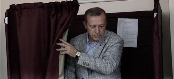 «Σουλτάνος» ο Ερντογάν -Πρόεδρος της Τουρκίας από τον πρώτο γύρο των εκλογών