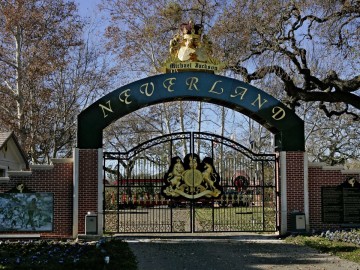 Μέσα στη Neverland: Το απίθανο ράντσο του Μάικλ Τζάκσον, που πουλιέται για 100 εκατ. δολάρια [εικόνες]