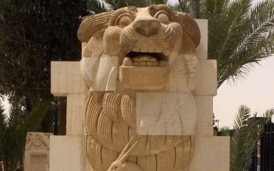 Αποκατέστησαν τον Λέοντα της Παλμύρας: Το 15 τόνων άγαλμα-σύμβολο που κατέστρεψε το ISIS [εικόνες]