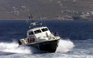 Σκάφος με 100 πρόσφυγες εντοπίστηκε στον Αθέρα