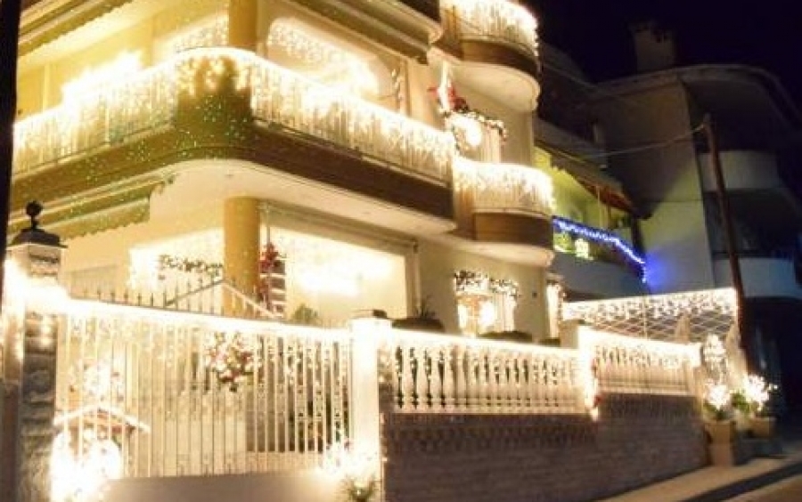Αυτό το σπίτι στην Κοζάνη γίνεται κάθε χρόνο Viral... [εικόνες]