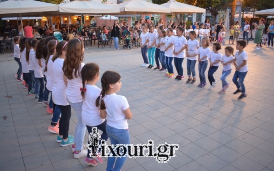 Ληξούρι: Ενα πρόγραμμα με πολλές εκπλήξεις από τον Χορευτικό Σύλλογο &quot;Χωροπούλα&quot;! (εικόνες + video)