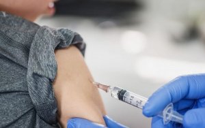 Ξανά Κεφαλονιά &amp; Ζάκυνθος στο top 5 της «χαμηλότερης εμβολιαστικής κάλυψης»