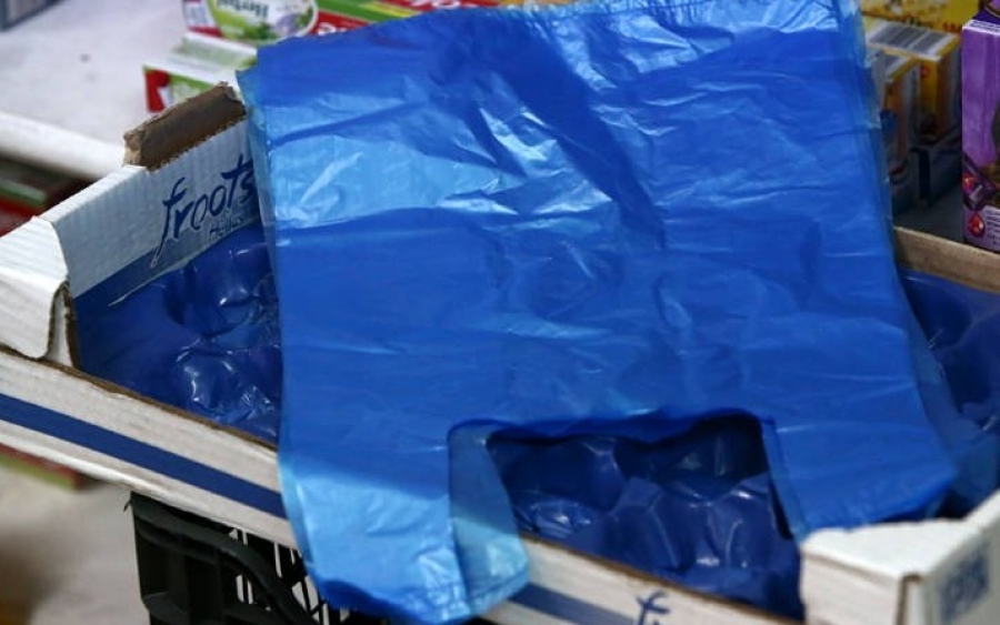 Στους φούρνους το πρώτο τεστ για το τέλος στις δωρεάν πλαστικές σακούλες