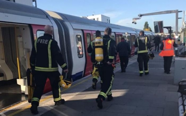 Τρομοκρατία η επίθεση στο μετρό του Λονδίνου λένε οι αρχές