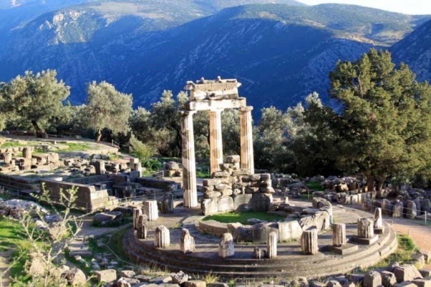 Οι 7 πιο κλισέ φωτογραφίες του ελληνικού τουρισμού!