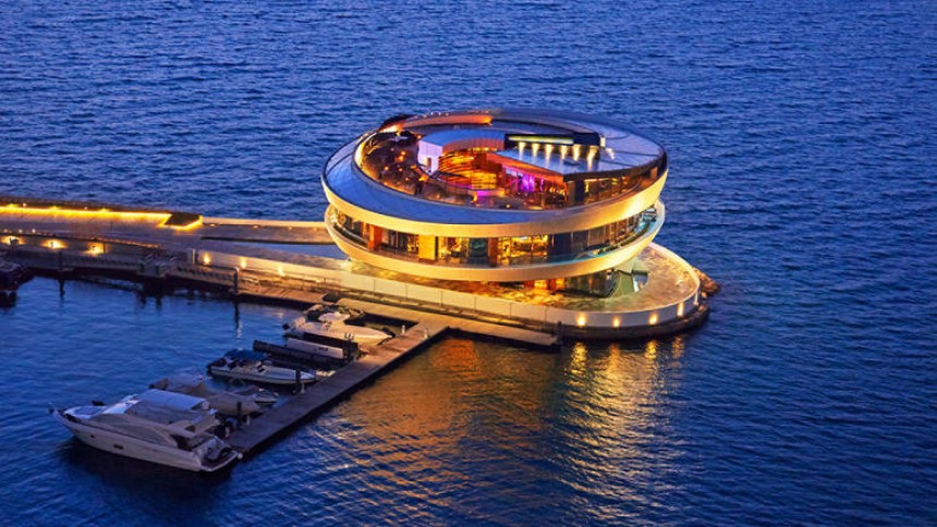 Μαγευτικές εικόνες από το μεγαλύτερο εστιατόριο στο Κατάρ