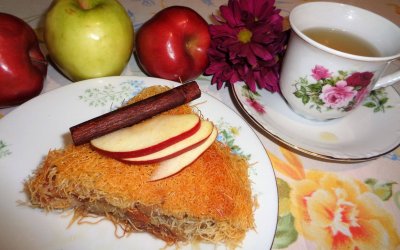 Ονειρεμένη μηλόπιτα με κανταΐφι από την Σία Λαδά