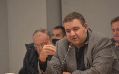 Ο δήμαρχος Ληξουρίου Γιώργος Κατσιβέλης απαντά για τις απευθείας αναθέσεις και τα χρέη προς την ΚΕΔΗΚΕ