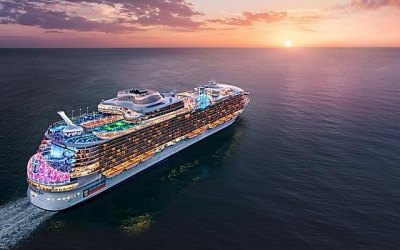 Η Royal Caribbean Cruises αναστέλλει τις κρουαζιέρες μέχρι τις 12 Μαΐου