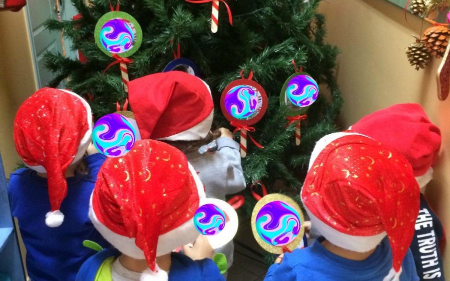 Μυρωδιά Χριστουγέννων στο Κόκκινο Μπαλόνι (εικόνες)