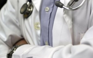 Το Σωματείο εργαζομένων του Νοσοκομείου για τον εξαναγκασμό ιατρού σε παραίτηση