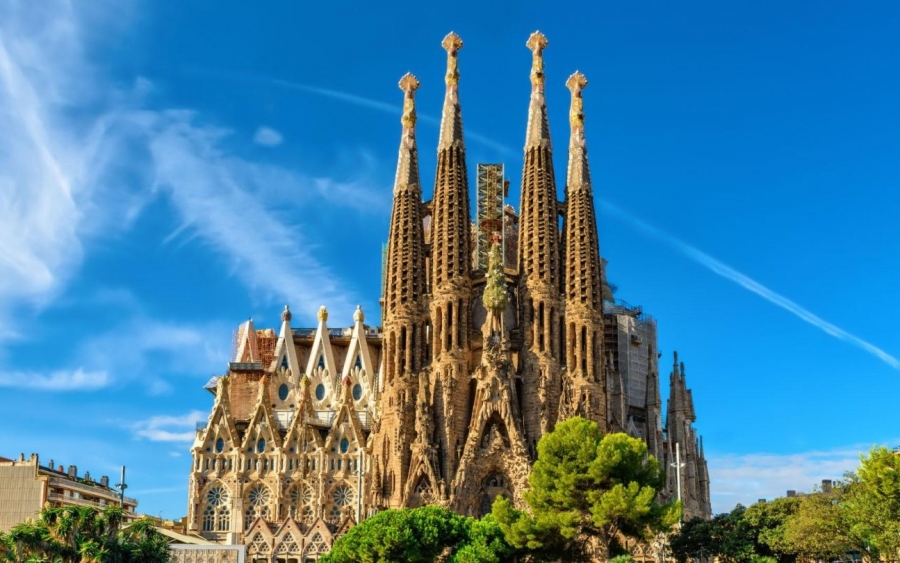 Βαρκελώνη: Η Σαγράδα Φαμίλια, το εντυπωσιακό μνημείο της UNESCO είναι αυθαίρετο, χρωστάει στον δήμο 41 εκατ. δολ
