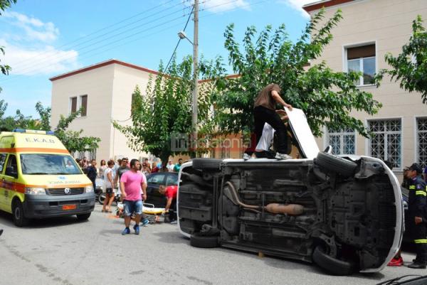 Ντεραπάρισε αυτοκίνητο στη Λεωφόρο Βεργωτή (εικόνες + video)