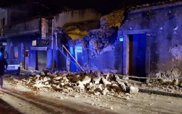 Σεισμός: Δέκα τραυματίες στην Ιταλία – Τρόμος στην Κατάνια τα ξημερώματα!
