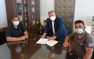 Δήμος Αργοστολίου: Υπεγράφησαν οι συμβάσεις για την κατασκευή δύο σημαντικών έργων σε Πόρο και Αργοστόλι!