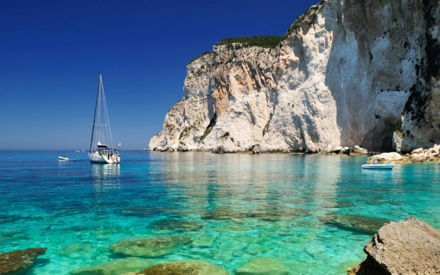 Ρεκόρ δεκαετιών στον τουρισμό η Ελλάδα!
