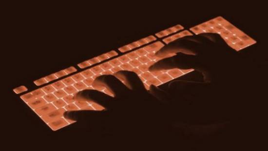 Hacker έκλεψε στοιχεία χρηστών από ροζ ιστοσελίδες