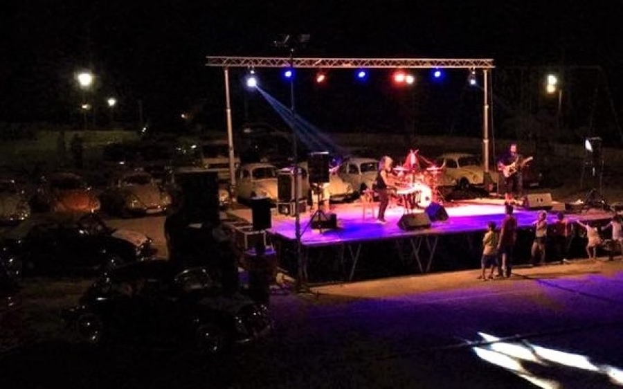 Οι… σκαραβαίοι της Κεφαλονιάς "ταξίδεψαν" με Γιοκαρίνη! (εικόνες)