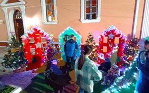 Μεγάλη επιτυχία στην εκδήλωση για το άναμμα του Χριστουγεννιάτικου Δέντρου στην Σκάλα (video)