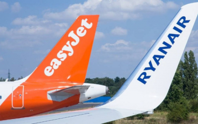 EasyJet: Πρόταση να &quot;αφαιρεθούν&quot; τα μεσαία καθίσματα στις πτήσεις – Η άποψη της Ryanair