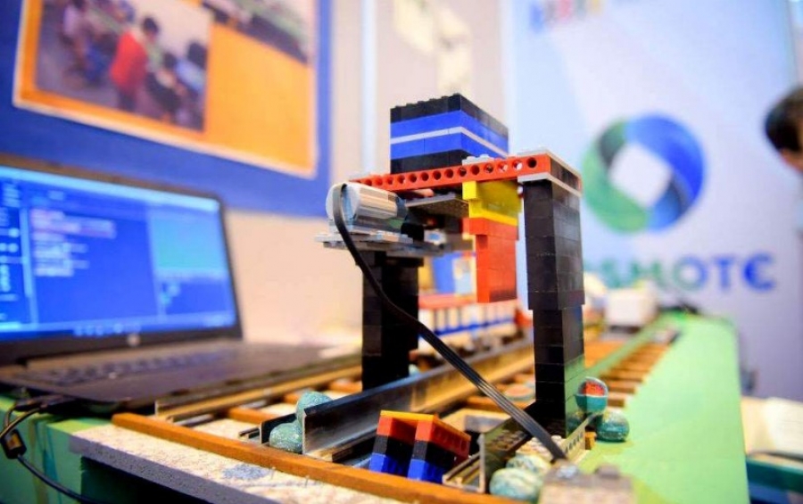 1ος Πανελλήνιος Διαγωνισμός Ρομποτικής Ανοικτών Τεχνολογιών