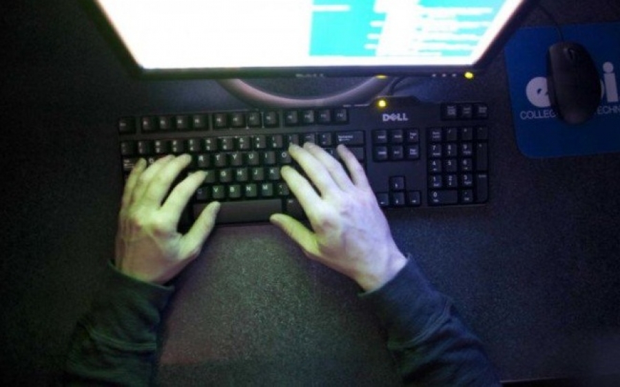 Οδηγός διακοπών από τη Δίωξη Ηλεκτρονικού Εγκλήματος -Τι πρέπει να προσέχουμε