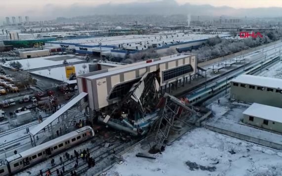 Τουρκία: Εκτροχιασμός τρένου στην Αγκυρα -4 νεκροί, 43 τραυματίες [εικόνα]