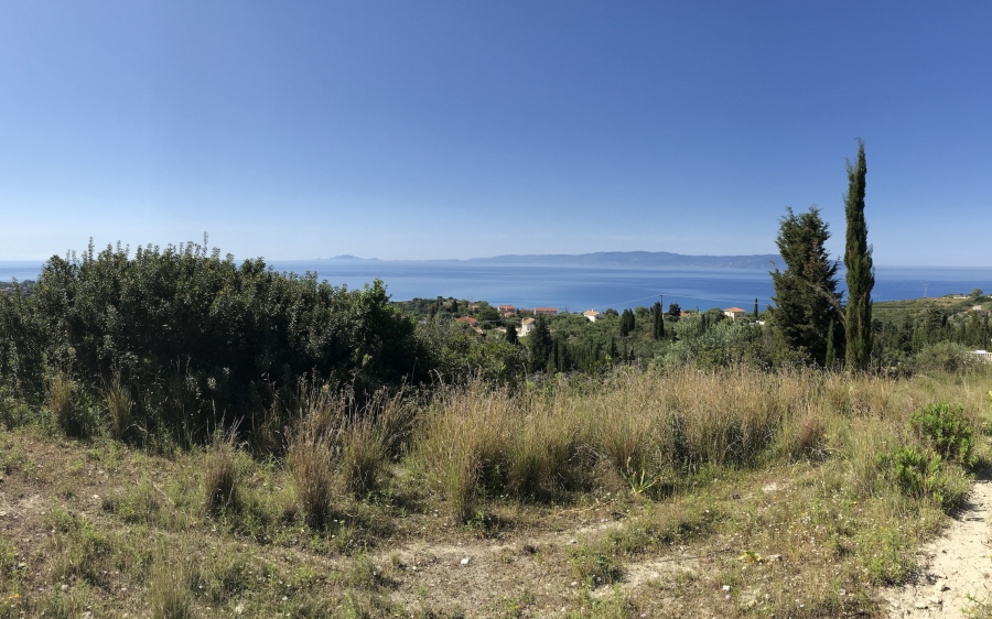 Peterson΄s Group Σταύρος Τραυλός και συνεργάτες: Ευκαιρία - Πωλούνται προνομιακά ακίνητα με πολύ ανταγωνιστικές τιμές!