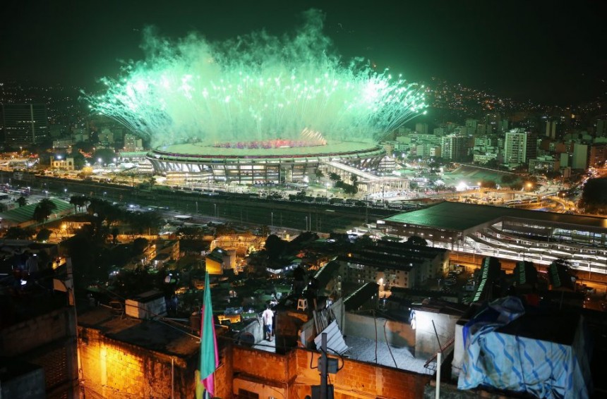 Kοιτάζοντας τους Ολυμπιακούς Αγώνες από μια φαβέλα (εικόνες)