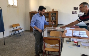Στην Άσσο άσκησε το εκλογικό του δικαίωμα ο υποψήφιος βουλευτής της ΝΔ Γιώργος Κοκκόλης