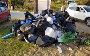 Ευχαριστήριο για τον καθαρισμό της παραλίας Καμίνια
