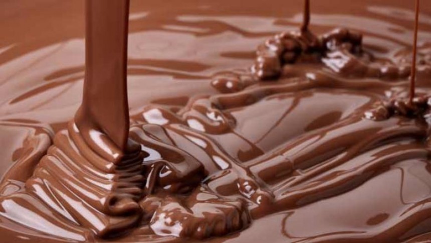 Νέα στοιχεία για την ευεργετική επίδραση της σοκολάτας