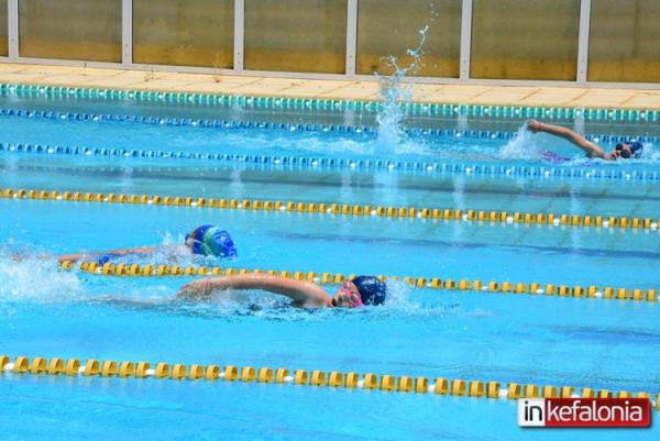Η διασυλλογική ημερίδα κολύμβησης ΝΟΑ και ΑΓΕ Ζακύνθου στο Αργοστόλι (εικόνες)