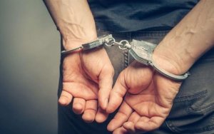 Κεφαλονιά: Συνελήφθησαν δύο αλλοδαποί για κατοχή ναρκωτικών ουσιών