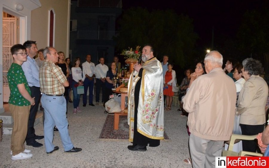 Με κατάνυξη και πλήθος πιστών ο Εσπερινός στην Παναγία Ρακαντζή στο Αργοστόλι