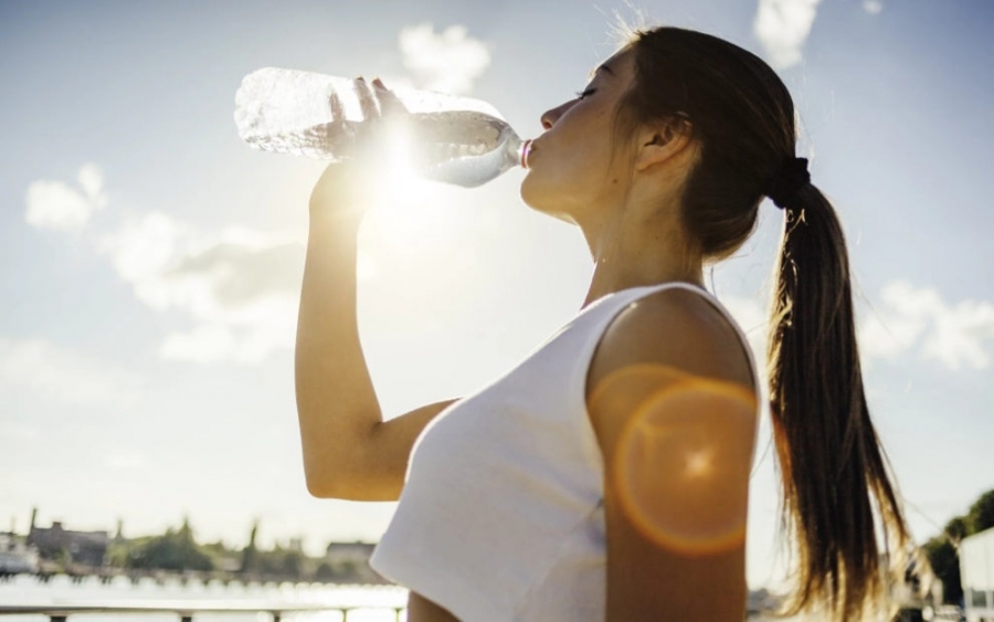 Τα οφέλη της κατανάλωσης νερού στην απώλεια βάρους