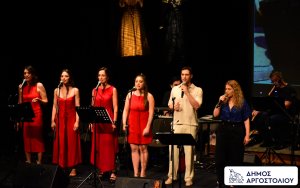 «Στον Αγέρα Παν»: Μια μαγευτική μουσικοθεατρική εμπειρία στο Αργοστόλι